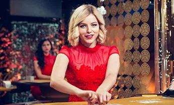 Đội ngũ hỗ trợ khách hàng 24/7 của cá cược đá gà trực tiếp